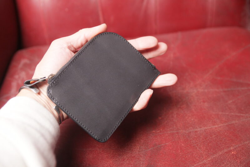 気まぐれ一点モノ☆L字ファスナーミニウォレット-オールブラックとちぎ-